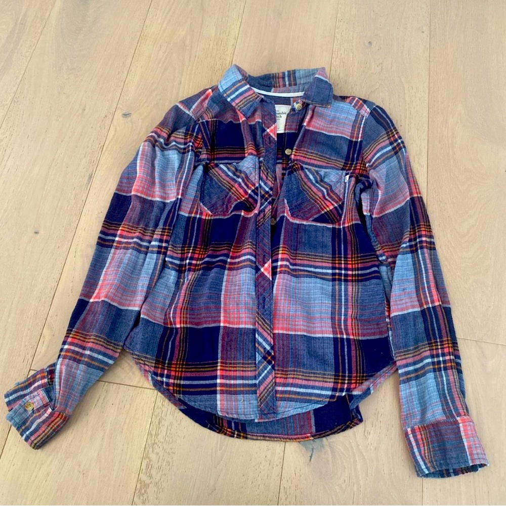 abercrombie & fitch blue and red flannel long sleeve top
